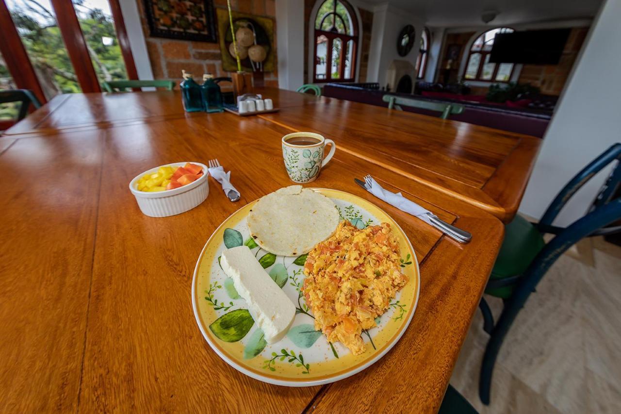 Ayenda Llanogrande Inn ริโอเนโกร ภายนอก รูปภาพ